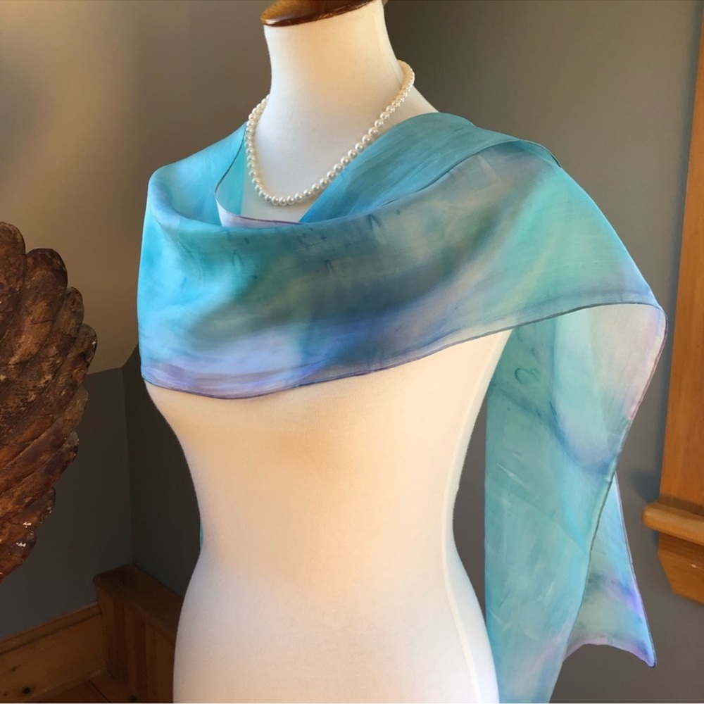 Authentic Vintage Annalisa  silk scarf - Picture 5 of 12